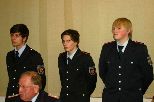 2012-02-11 -09- JHV FF BLtbg Uebernahme JFW (1)